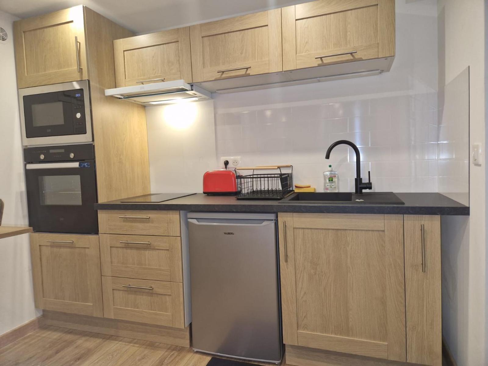 Charming Apartment Near La Defense, Paris เบอซองส์ ภายนอก รูปภาพ