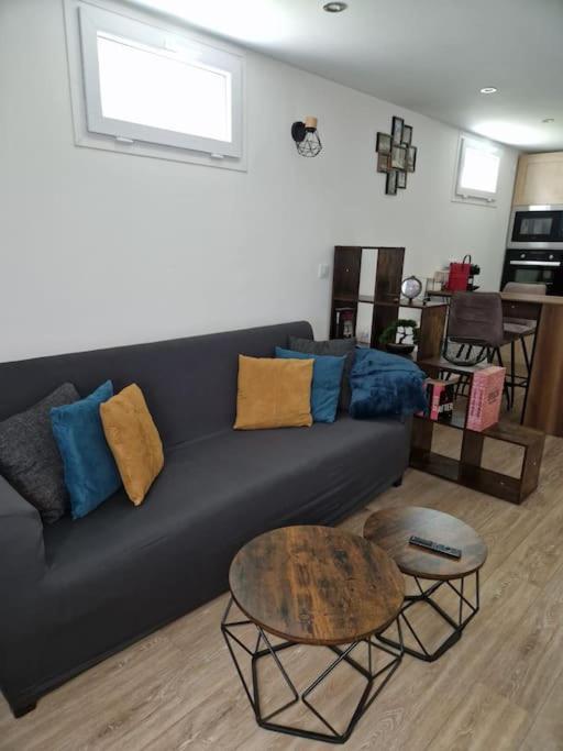 Charming Apartment Near La Defense, Paris เบอซองส์ ภายนอก รูปภาพ