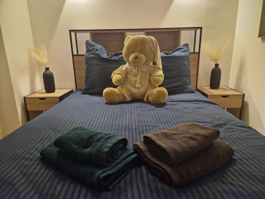 Charming Apartment Near La Defense, Paris เบอซองส์ ภายนอก รูปภาพ
