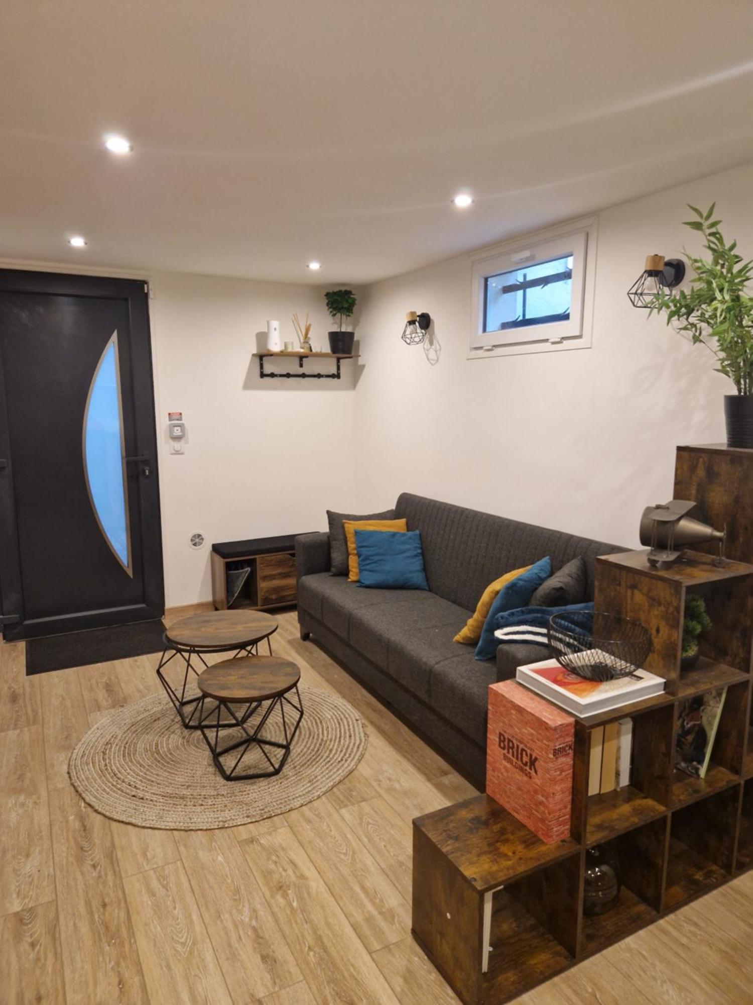 Charming Apartment Near La Defense, Paris เบอซองส์ ภายนอก รูปภาพ